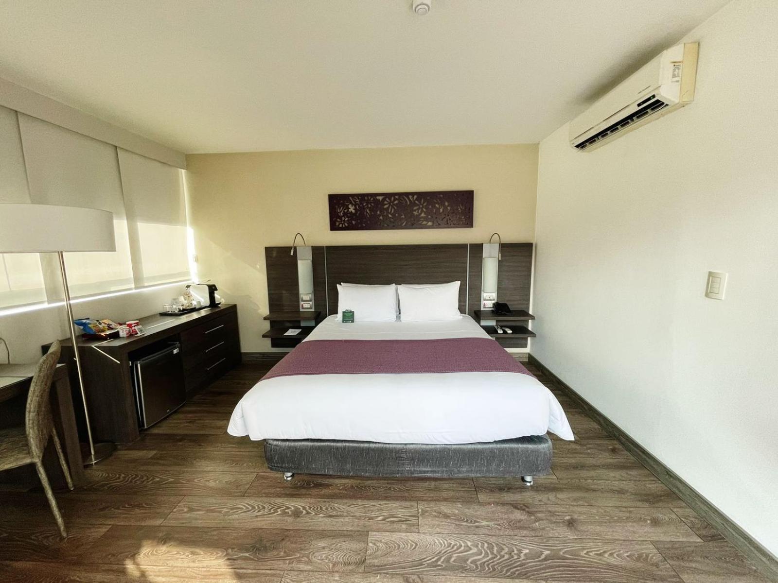Hotel Bh El Poblado Medellín Exteriör bild