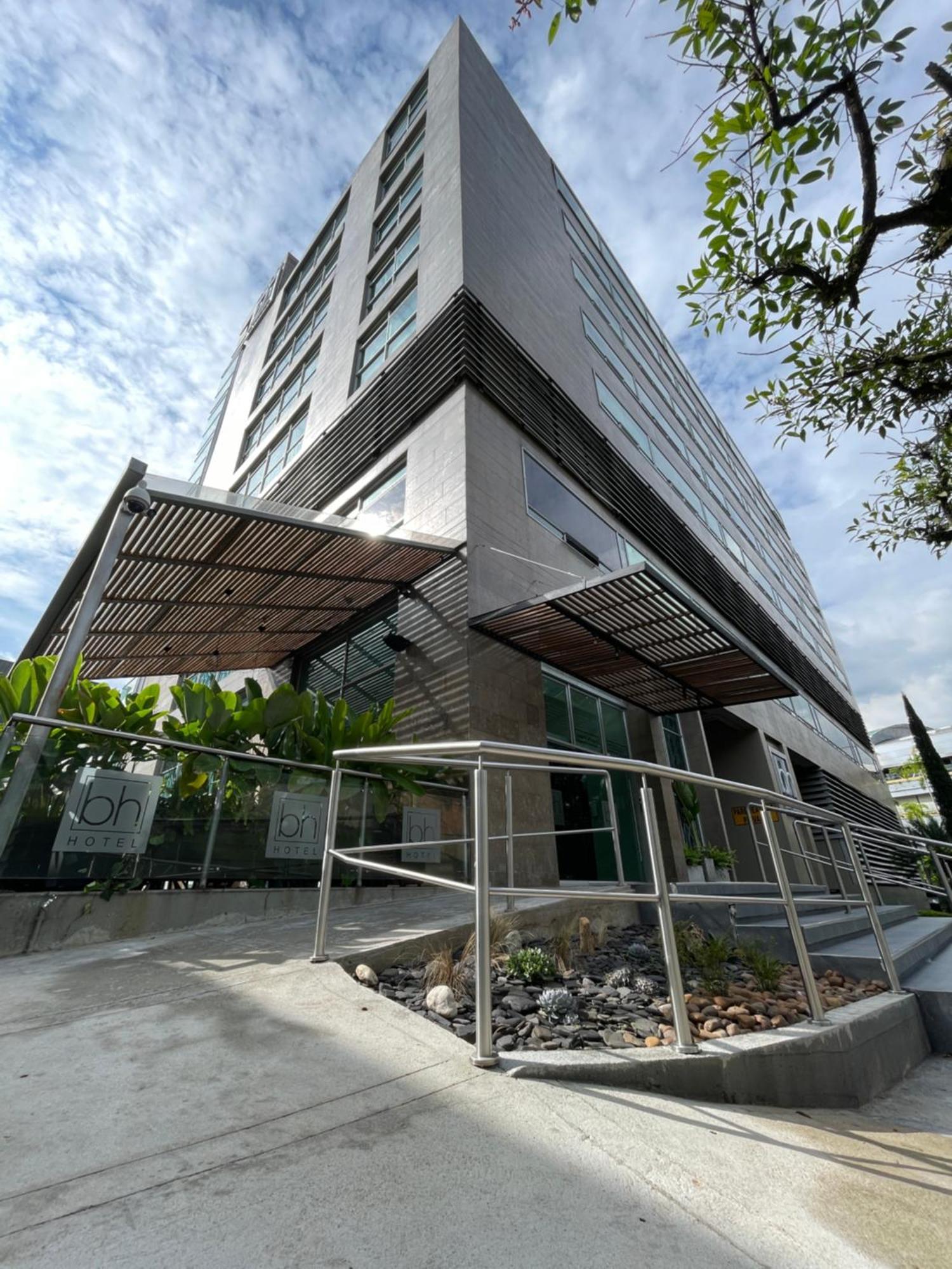 Hotel Bh El Poblado Medellín Exteriör bild