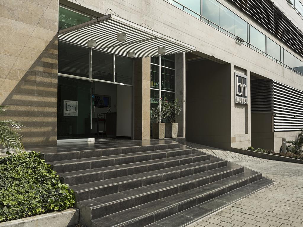 Hotel Bh El Poblado Medellín Exteriör bild