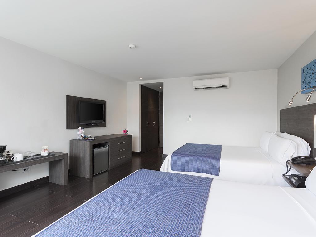Hotel Bh El Poblado Medellín Exteriör bild
