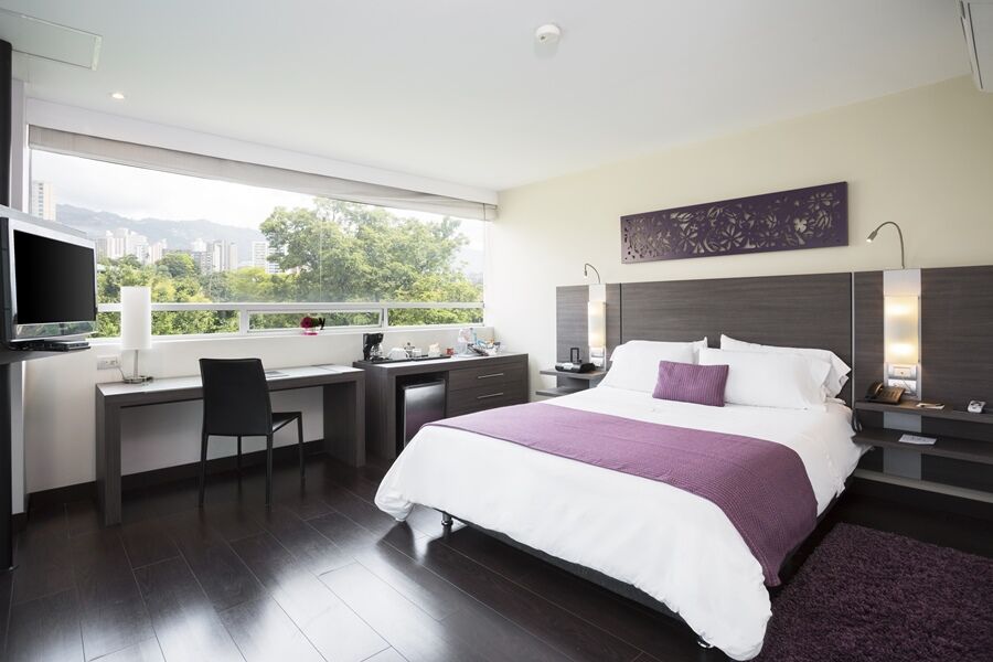 Hotel Bh El Poblado Medellín Exteriör bild
